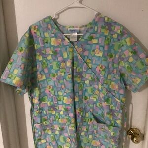 SB Scrubs Floral Geometric Scrub Top